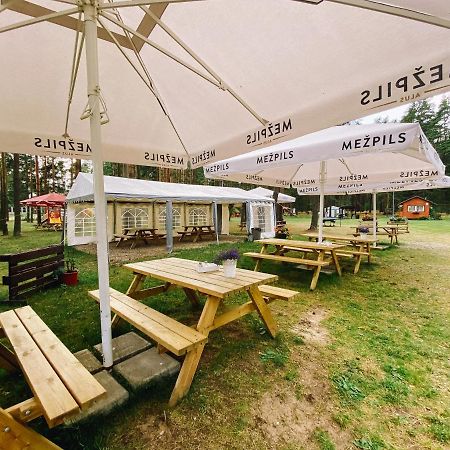 Chill&Grill Camping 다우가프필스 외부 사진