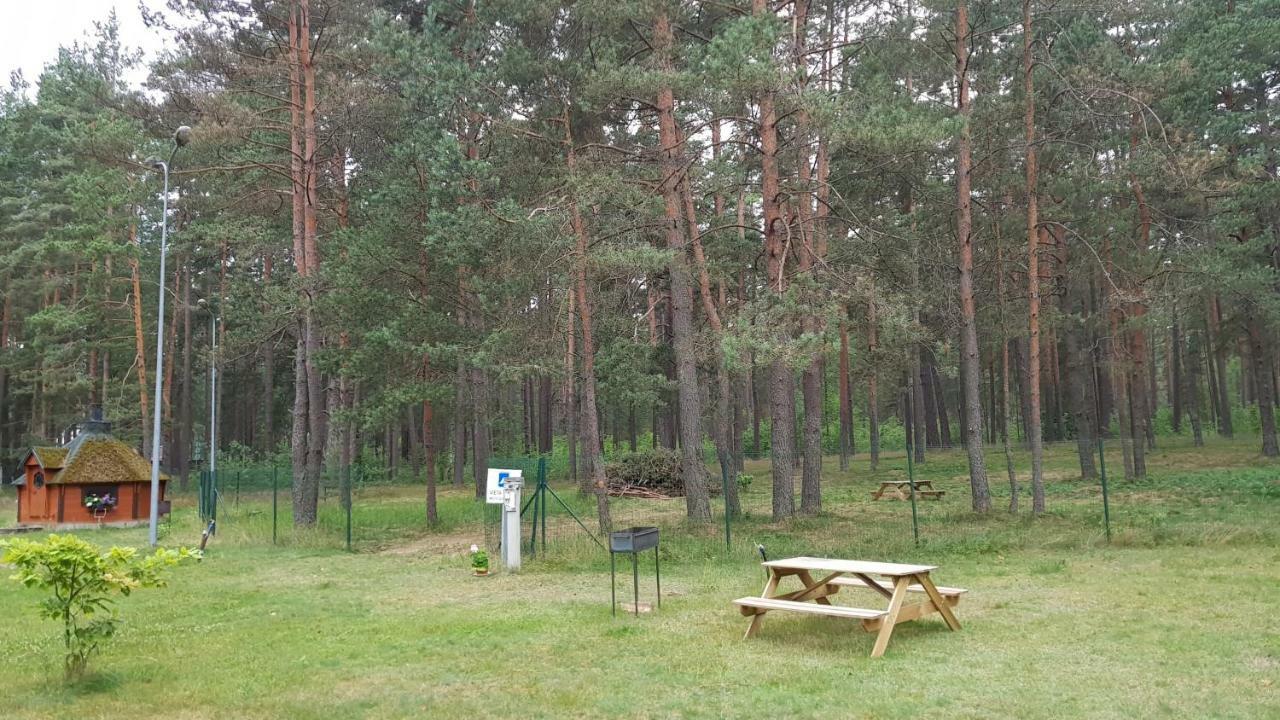 Chill&Grill Camping 다우가프필스 외부 사진